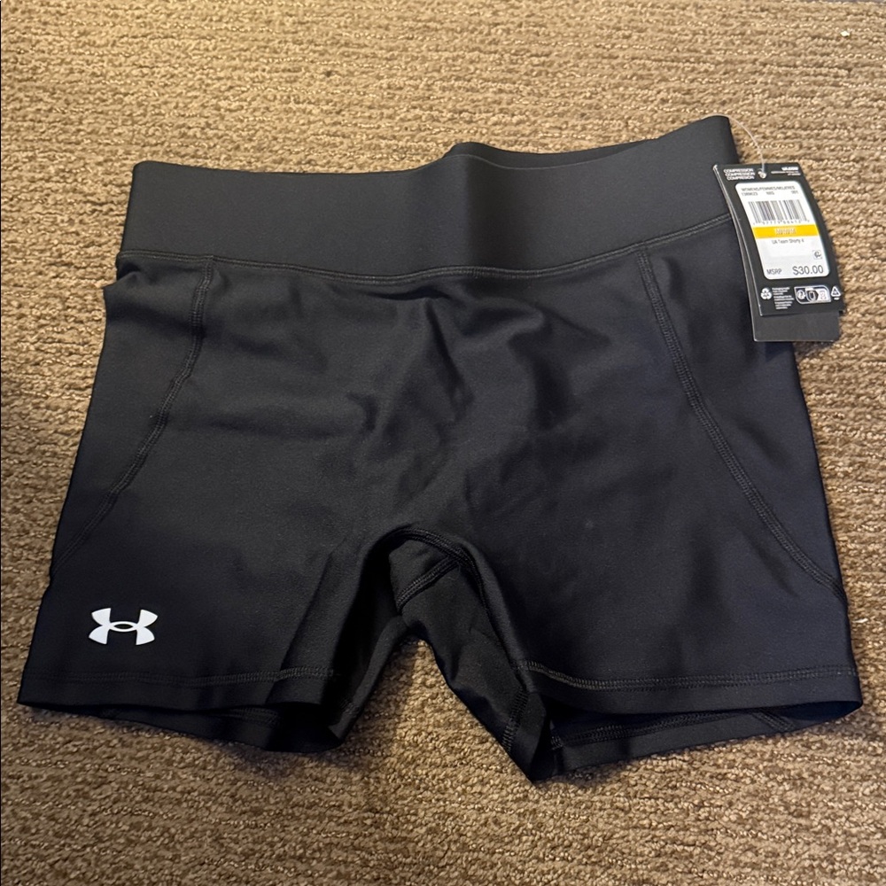 NWT Under Armour Women's Black Shorts